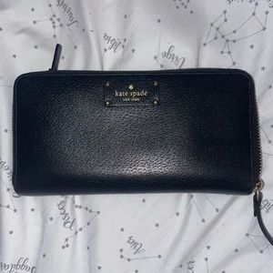 black kate spade wallet